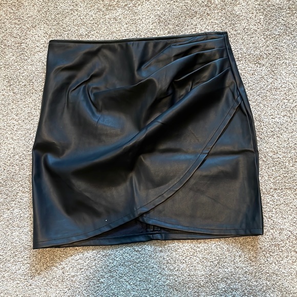 Shinestar Dresses & Skirts - **PRICE DROP** Brand New!!- Leather Skirt!